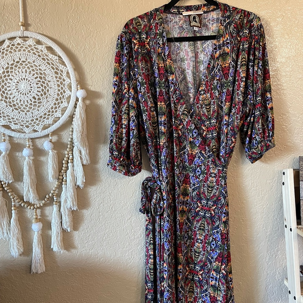 OLIVIA HARPER ✨ size 2✨ gorgeous colorful Wrap dress ✨ Like new